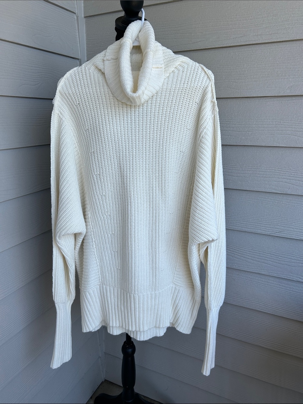 Free People Women’s Ivory Cowl neck Oversized Cozy Sweater. Size XS.
